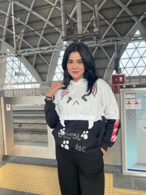 Neko Fang Ear Hoodie for Women – Cozy Winter Fashion