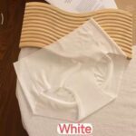 Seamless Ice Silk Panties Women Underwear Summer Ultra-thin Quick Drying Briefs Korean Version Breathable Female