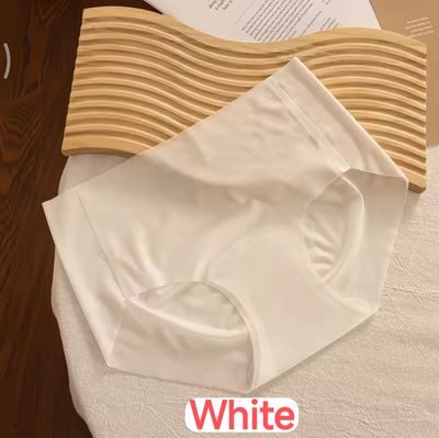 Seamless Ice Silk Panties Women Underwear Summer Ultra-thin Quick Drying Briefs Korean Version Breathable Female