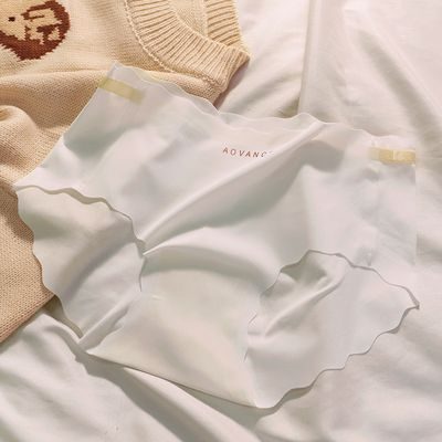 Ice Silk Seamless Women's Panties Breathable Soft Underwear Cozy Underpants Cute Briefs Skin-Friendly Female Lingerie