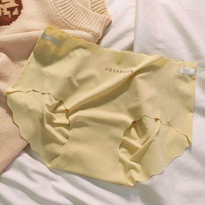 Ice Silk Seamless Women's Panties Breathable Soft Underwear Cozy Underpants Cute Briefs Skin-Friendly Female Lingerie