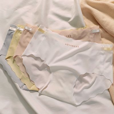 Ice Silk Seamless Women's Panties Breathable Soft Underwear Cozy Underpants Cute Briefs Skin-Friendly Female Lingerie