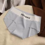 Seamless Thin Ice Silk Underpanties Soft Female Underwear Traceless Women's Panties Mid-rise Fashion Sports Intimates