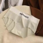Seamless Thin Ice Silk Underpanties Soft Female Underwear Traceless Women's Panties Mid-rise Fashion Sports Intimates