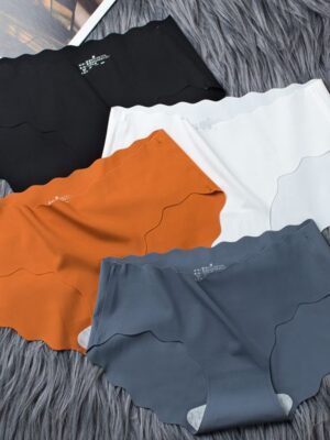 Women’s Ice Silk Traceless Ultra-Thin Mid-Waist Triangle Underwear – Soft, Breathable, and Comfortable Lingerie Briefs