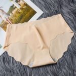 Women’s Ice Silk Traceless Ultra-Thin Mid-Waist Triangle Underwear – Soft, Breathable, and Comfortable Lingerie Briefs
