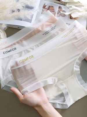 Women’s Seamless Ice Silk Panties – Mid-Waist Letter Print Summer Underwear with Cotton Crotch and Antibacterial Comfort