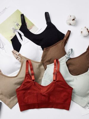 Women’s Seamless Solid Color U-Back Crop Top Bra with Built-In Chest Pads